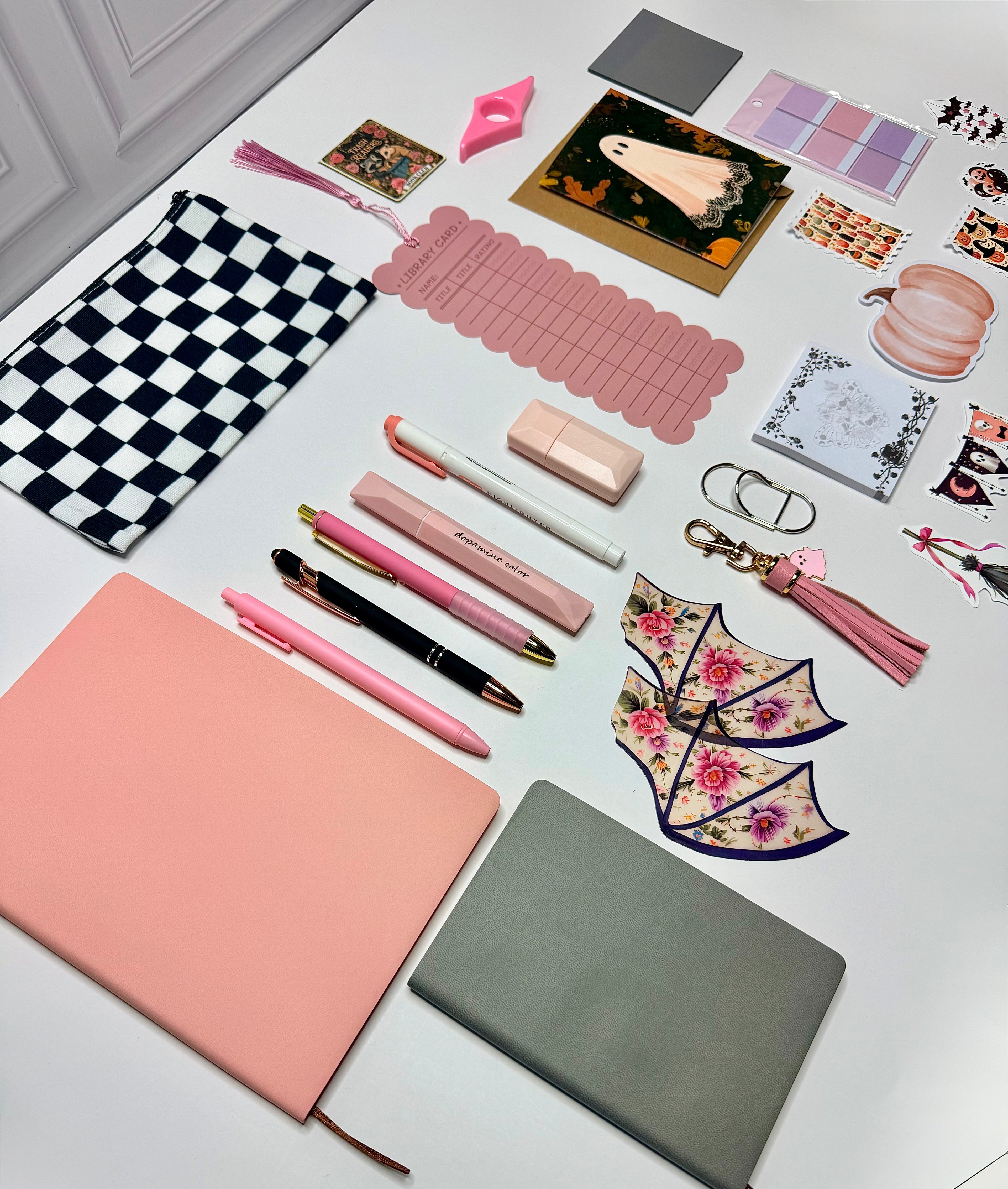 Designers Special - Peek A Boo