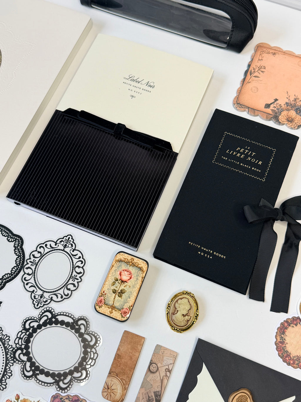 A Vintage Affair Deluxe Bundle