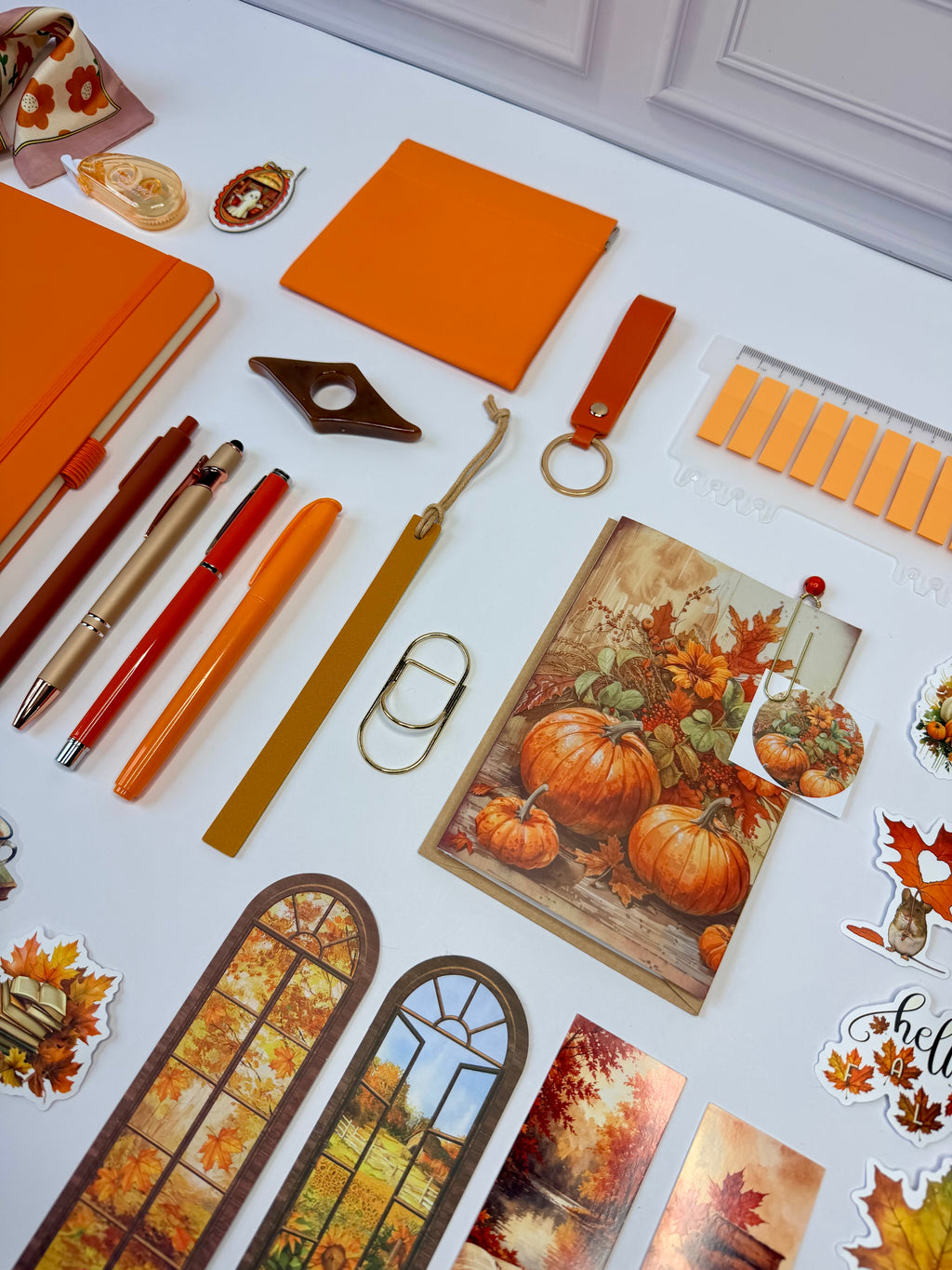Book Spice & Everything Nice - 2 Color Options
