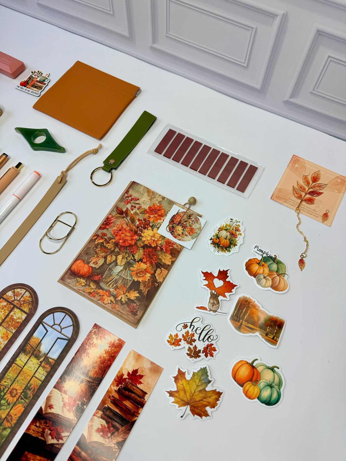 Book Spice & Everything Nice - 2 Color Options