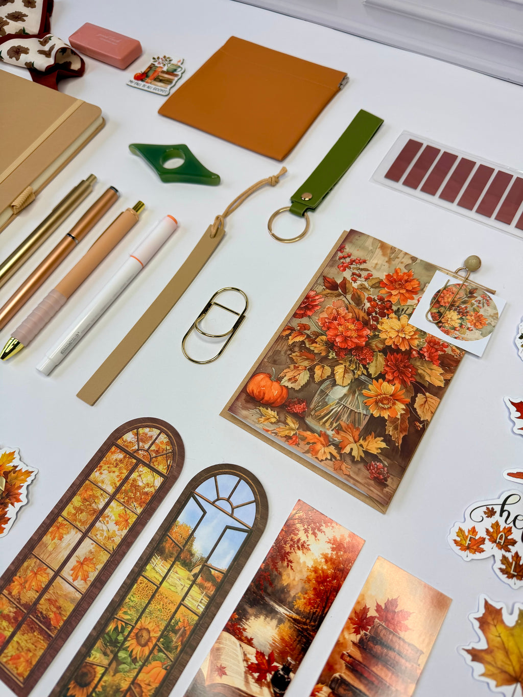 Book Spice & Everything Nice - 2 Color Options