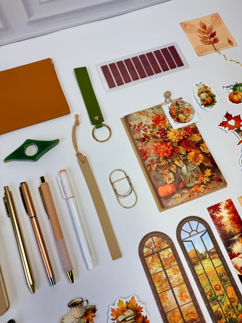 Book Spice & Everything Nice - 2 Color Options